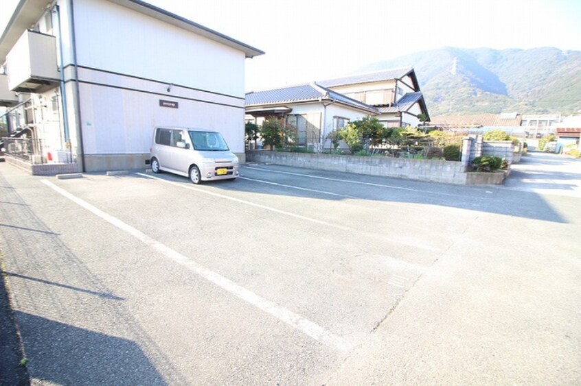 駐車場 パナハイツ葛原