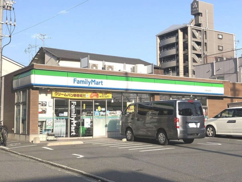 ファミリーマート戸畑明治町店(コンビニ)まで350m ダイヤモンドライフ戸畑駅前
