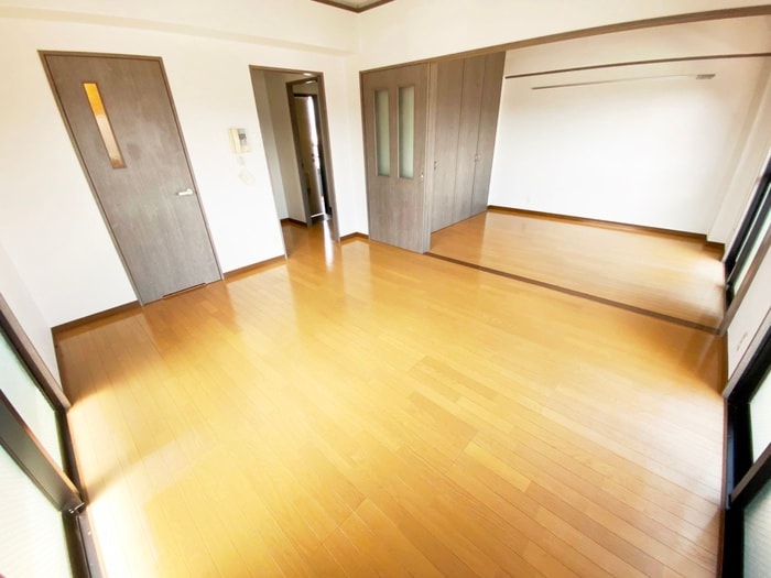 居室 ロイヤルセンタ－ＢＬＤ ８０