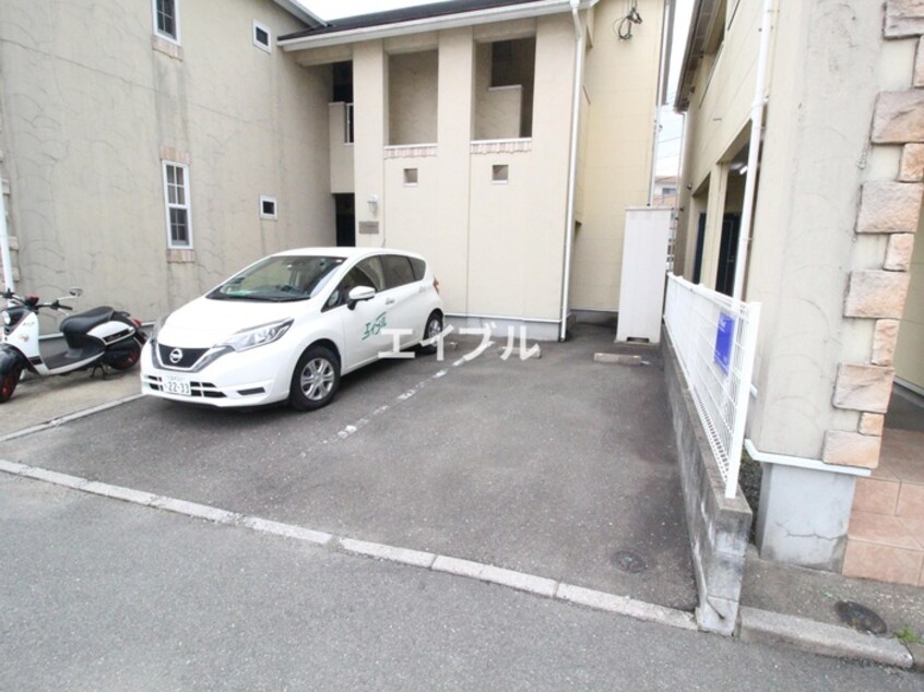 駐車場 リブレアエムアールⅡ