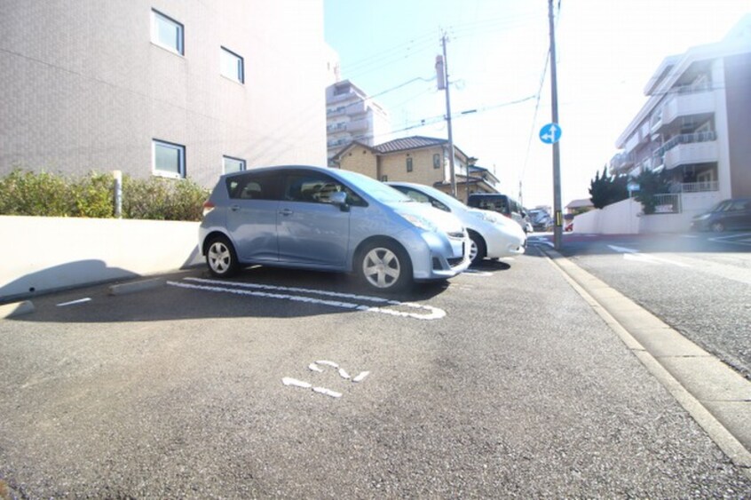 駐車場 nova nexus