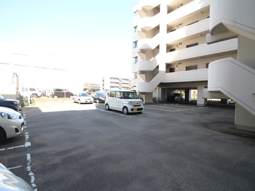 駐車場 パシフィック箱崎Ⅶ
