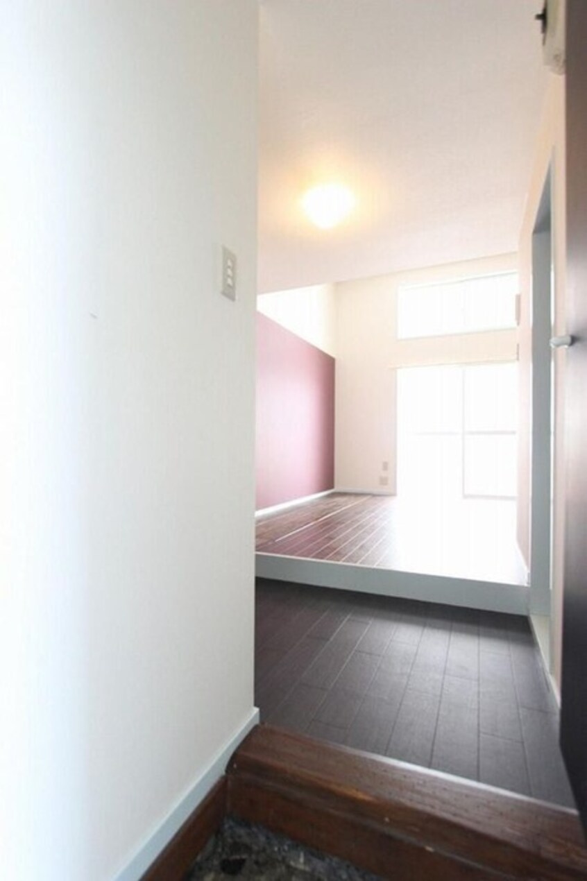 玄関 セピアハイツ日佐