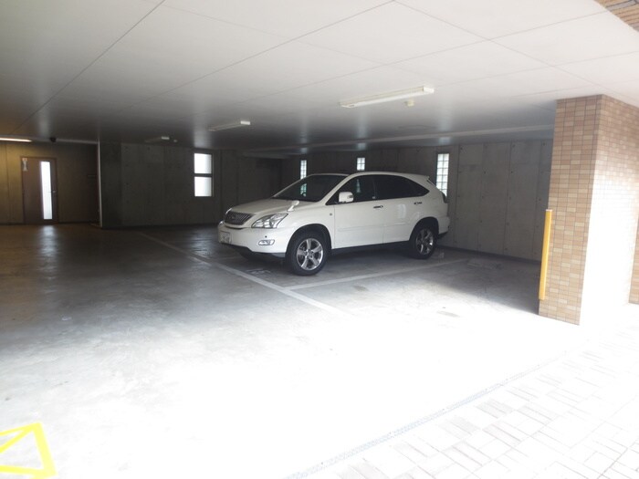 駐車場 センチュリーナ中央(1101)