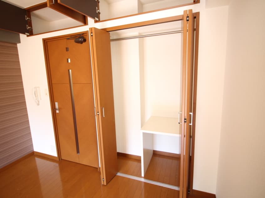 収納 アール六本松駅前