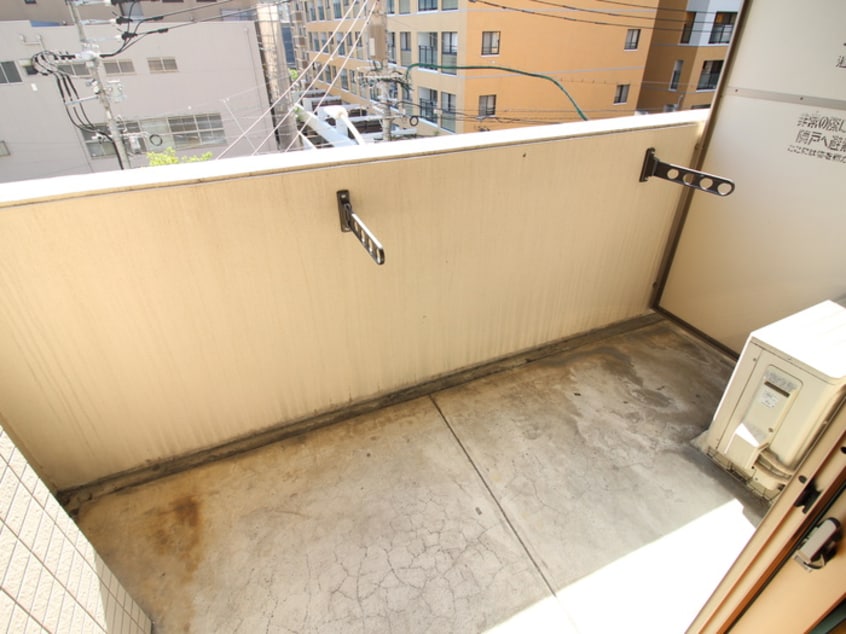 ベランダ・バルコニー アール六本松駅前