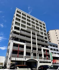 セラフィン西新南
