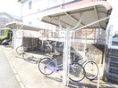 駐輪場 フェンテ・セレソ