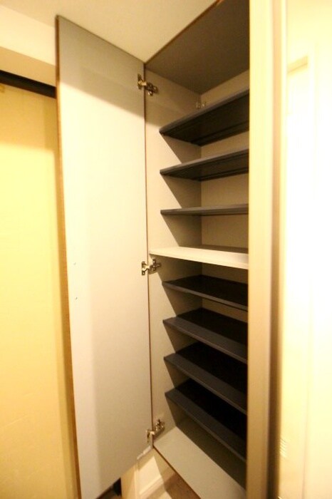 靴箱 ルファール中井