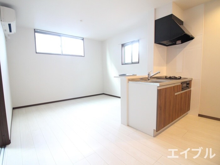 居室 麦野パラシオ