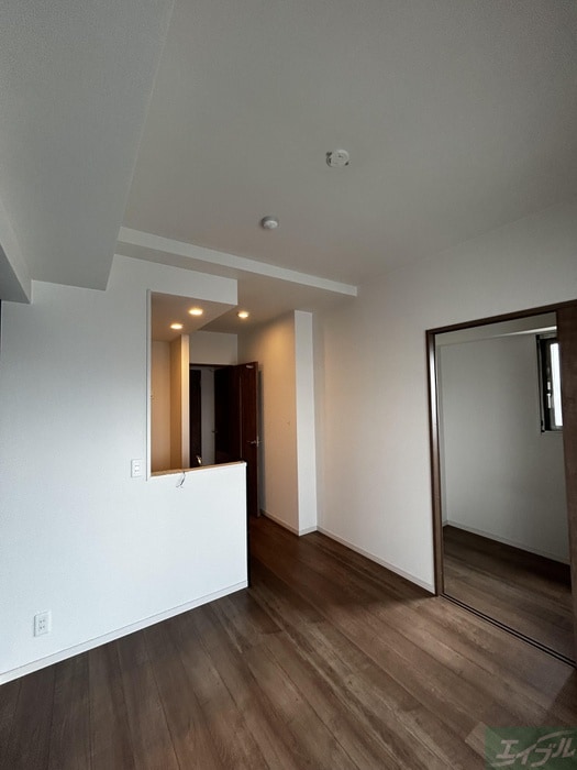 居室 ALLEM　YOSHIZUKA