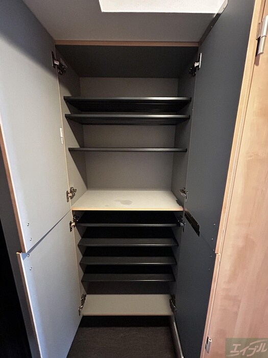 靴箱 ALLEM　YOSHIZUKA