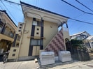 コーポ赤いきつねの外観