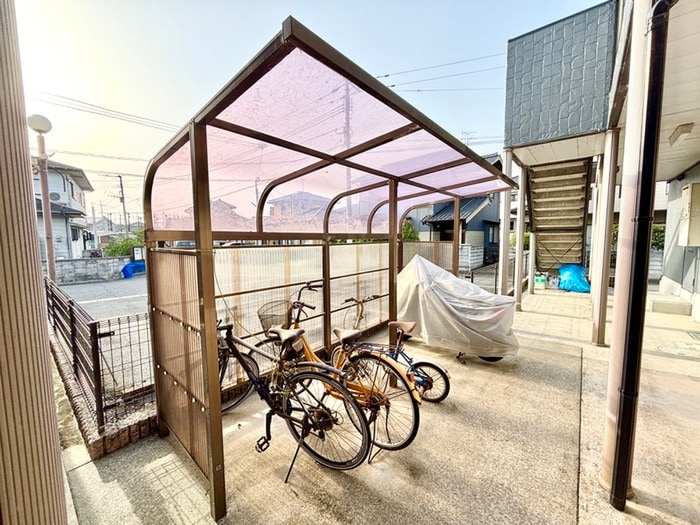 駐輪場 ハイツアリッサム　Ｂ棟