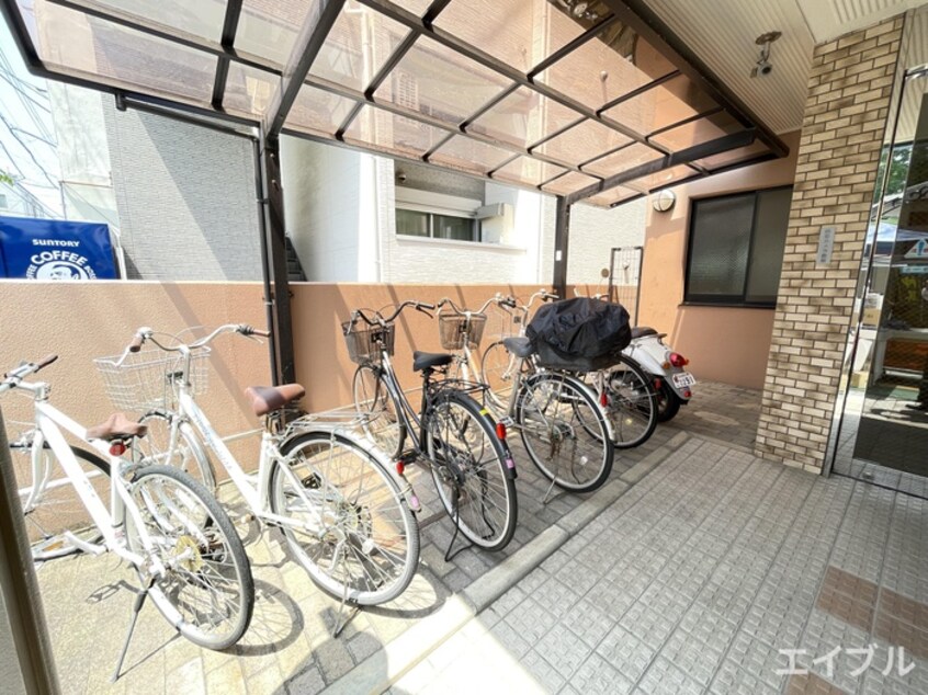 駐輪場 エスポア－ル