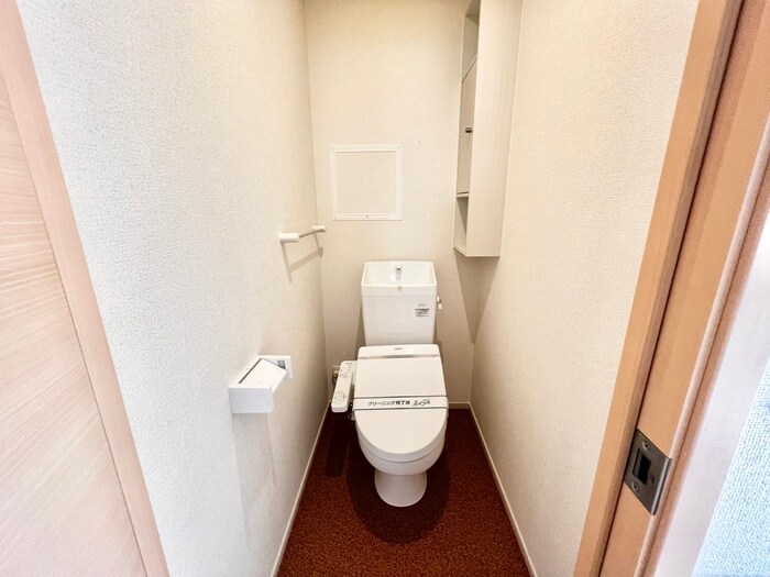 トイレ ベルコロレⅥ　D