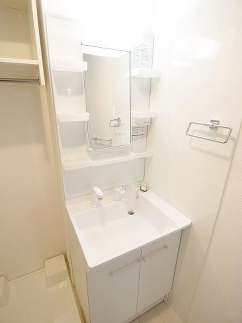 洗面 Polonia　Matsubara　A棟