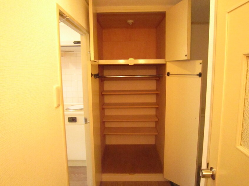 収納 セレス六本松