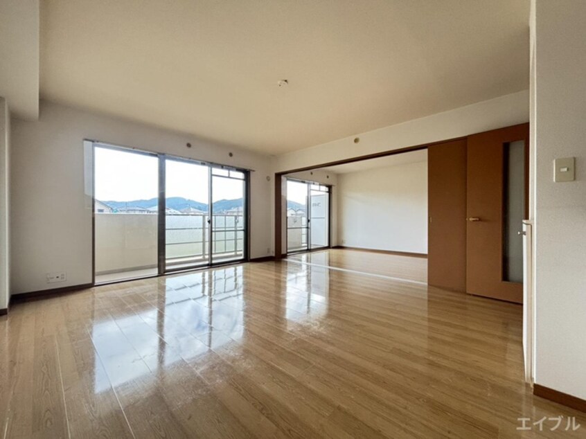 居室 プロムナ－ド・セリ－ヌ参番館