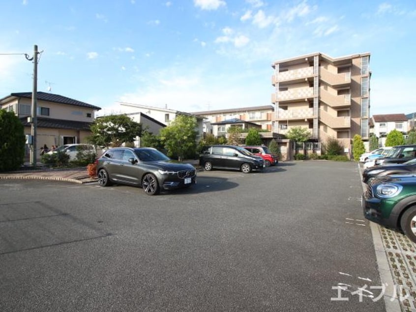 駐車場 プロムナ－ド・セリ－ヌ参番館