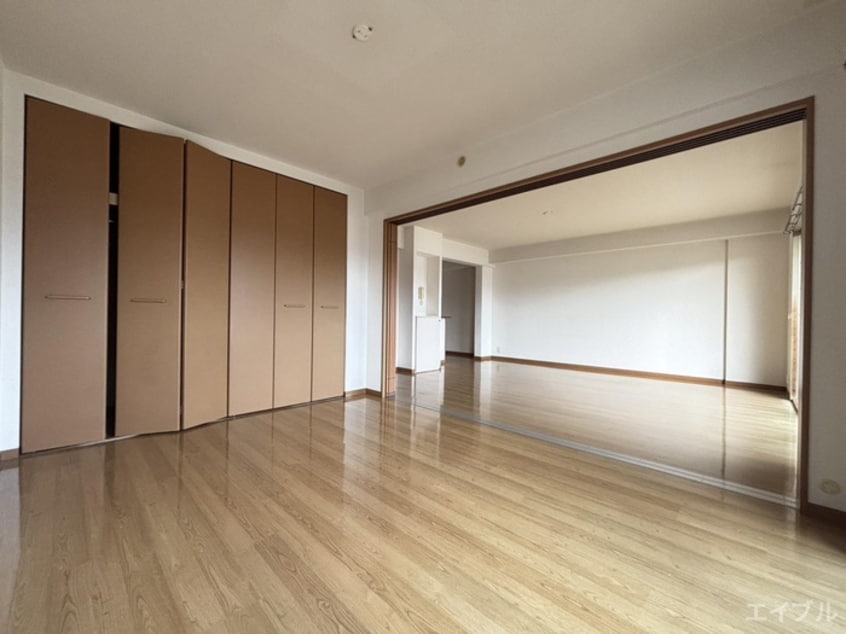 居室 プロムナ－ド・セリ－ヌ参番館