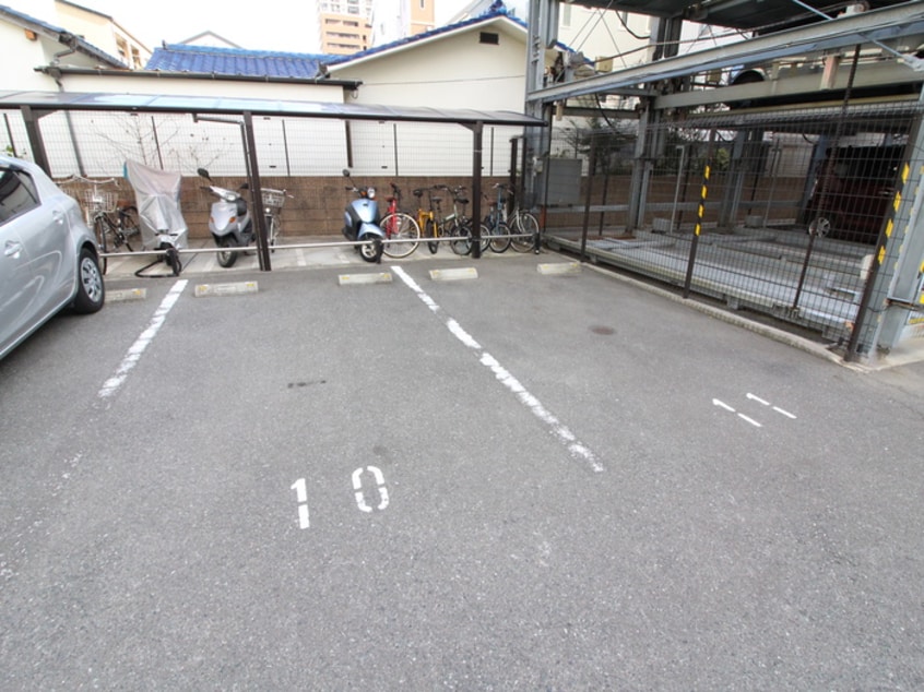 駐車場 ステイツ姪浜駅前
