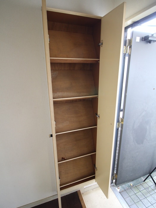 靴箱 春町アパート