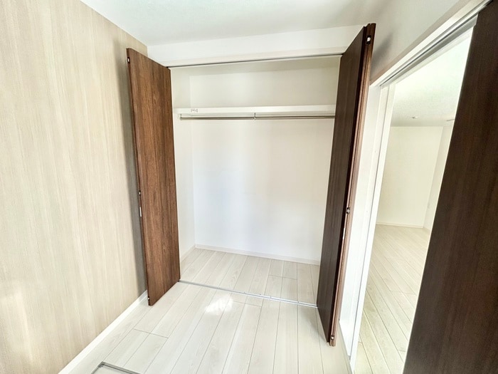 収納 サヤンテラス水巻　A棟