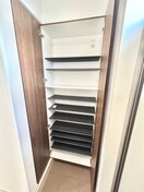 靴箱 サヤンテラス水巻　A棟