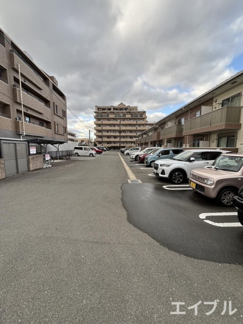 駐車場 ベローナ春日野