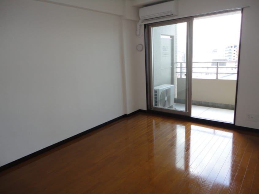 居室 ｻｳﾞｫｲ ｻﾞ･ﾊﾟ-ﾑｽﾄﾘ-ﾄ(601)