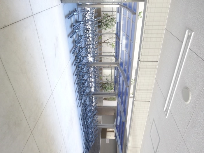 駐輪場 ｻｳﾞｫｲｸﾞﾗﾝﾃﾞｳｫｰﾀｰｻｲﾄﾞ(1411)