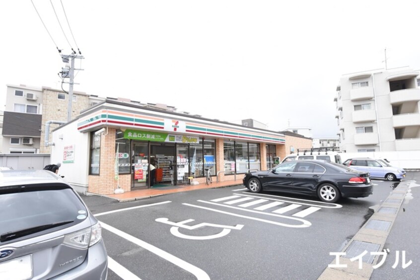 セブンイレブン宮竹小前店(コンビニ)まで350m 藤本ビル