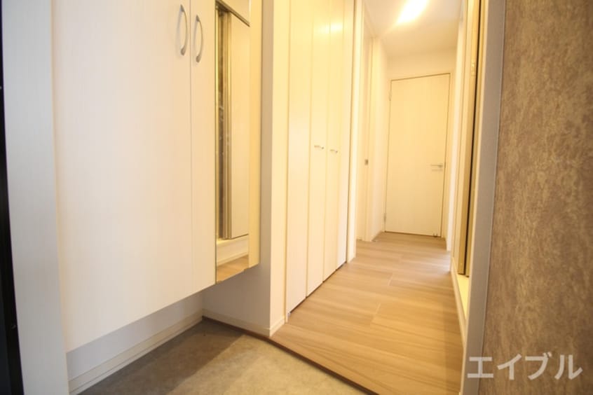 玄関 エミナール野間