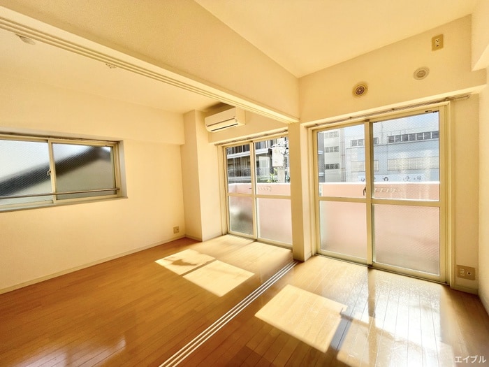 居室 メゾンドリバティ西新