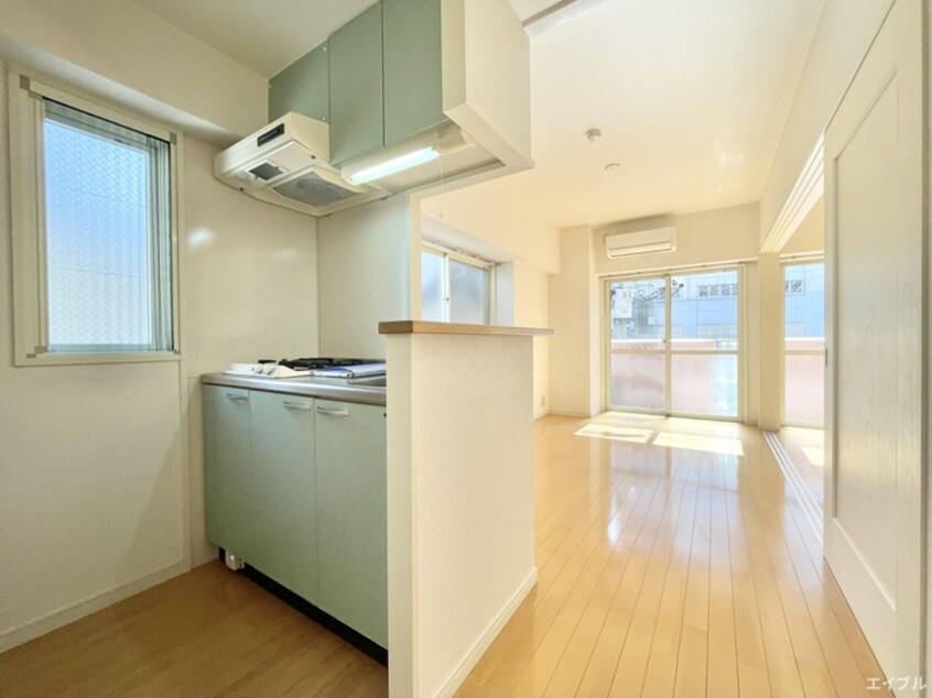 居室 メゾンドリバティ西新