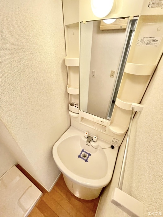 洗面 メゾンドリバティ西新