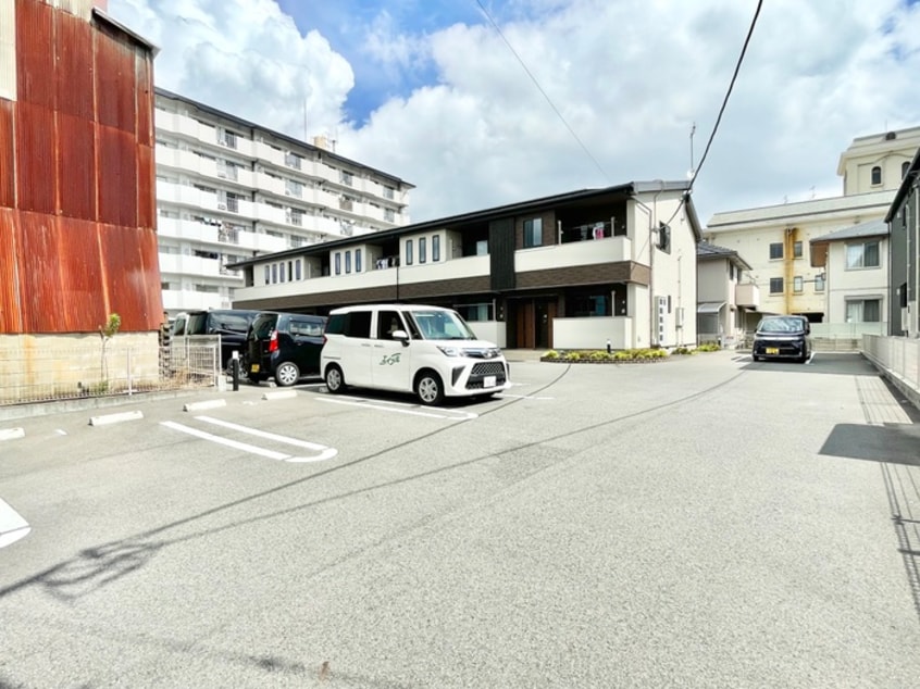 駐車場 ペーパームーン