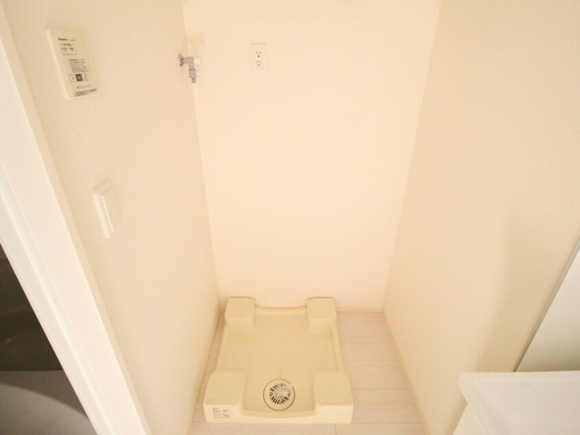 洗濯機置場 ローラス学研都市Ｂ棟