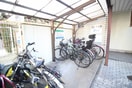 駐輪場 ヒルズ平和