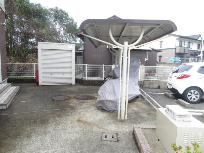 駐輪場 メゾン・コスミティーⅡ・Ａ