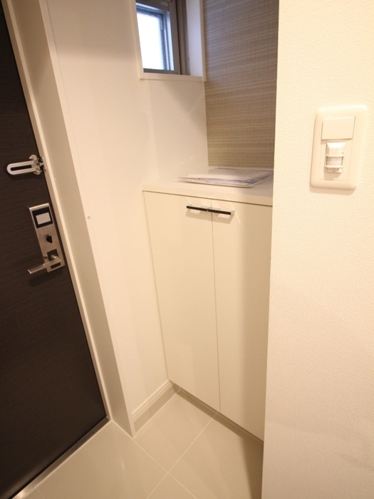 玄関 Rupieﾚｼﾞﾃﾞﾝｽ渡辺通