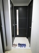 玄関 ネクステージ三萩野