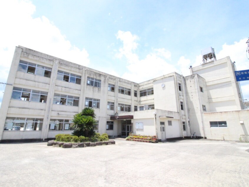 行橋市立泉中学校(中学校/中等教育学校)まで240m 仮）西泉新築アパート