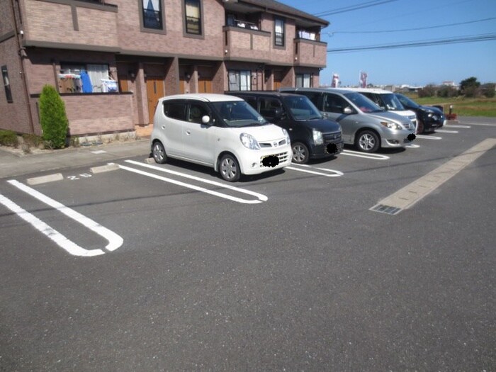 駐車場 サンリットコ－ト　Ｃ棟