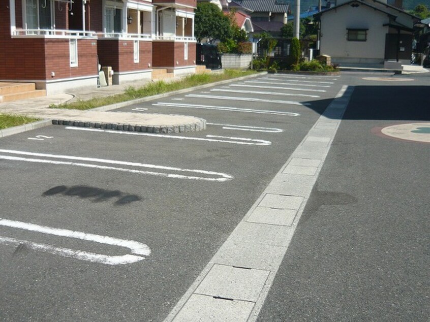 駐車場 ユニゾン大平Ｄ