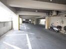 駐車場 第１１川崎ビル