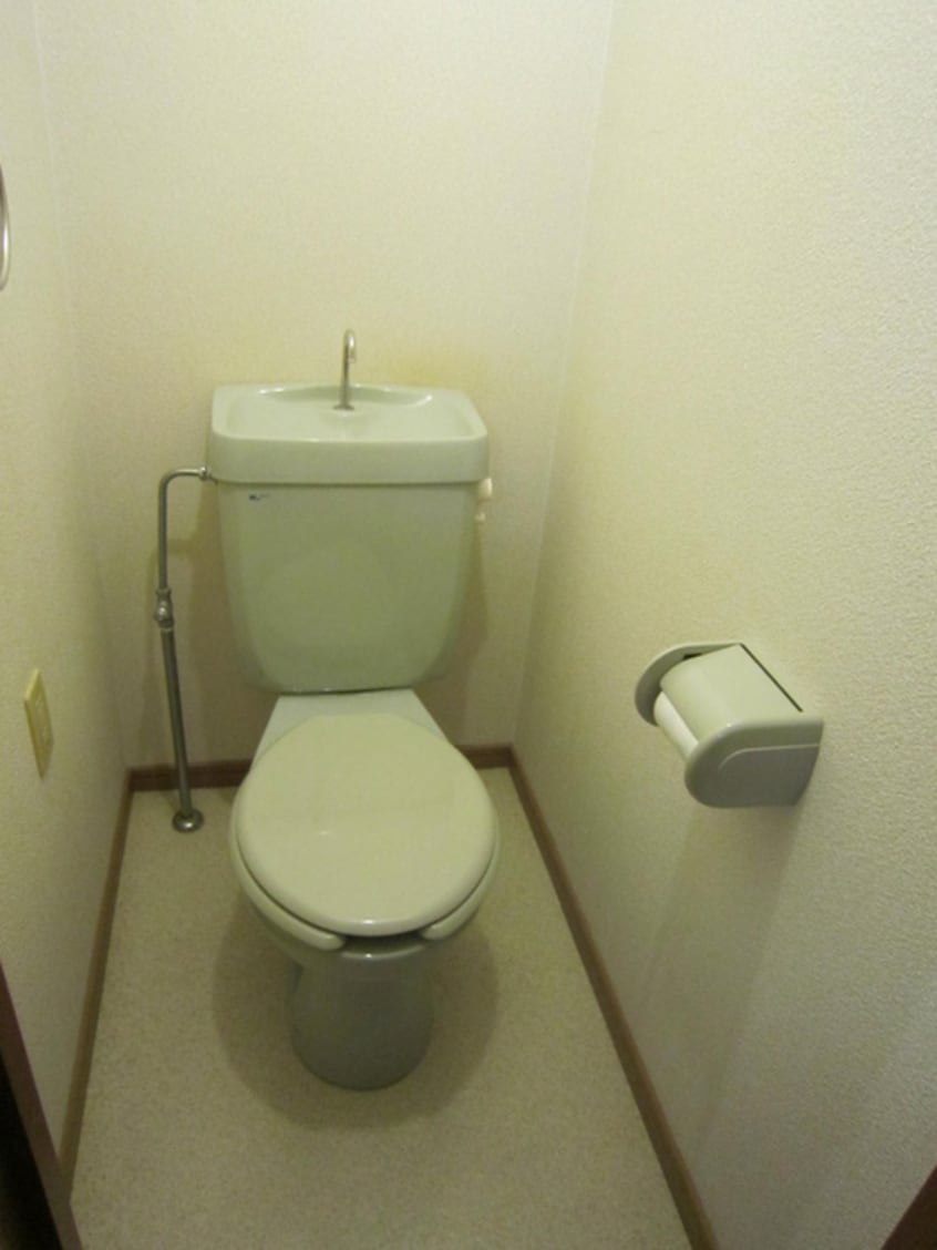 トイレ ﾀﾞｲﾅｺ-ﾄｸﾞﾗﾝﾃﾞｨ-ﾙ博多(301)