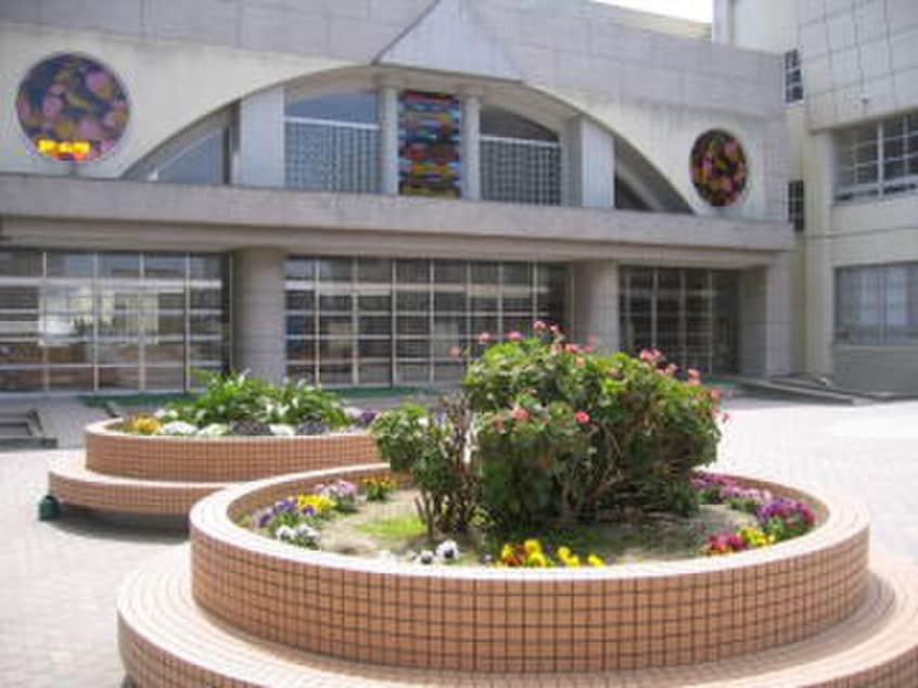 松島小学校(小学校)まで750m シエル原田