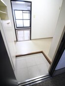 玄関 ＫＵＭＡＭＯＴＯビル